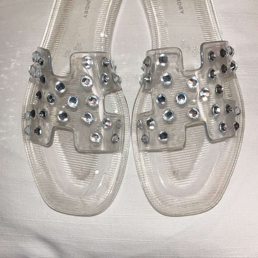 Chinese Laundry sandals